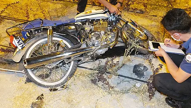Aksaray'da motosikletle otomobil çarpıştı: 2 yaralı
