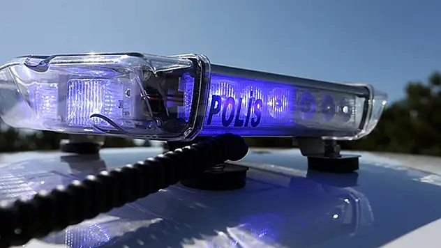 Aksaray'da okul saldırısı paylaşımı yapan çocuk gözaltına alındı
