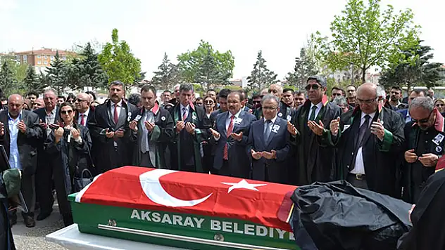 Aksaray'da öldürülen avukat son yolculuğuna uğurlandı