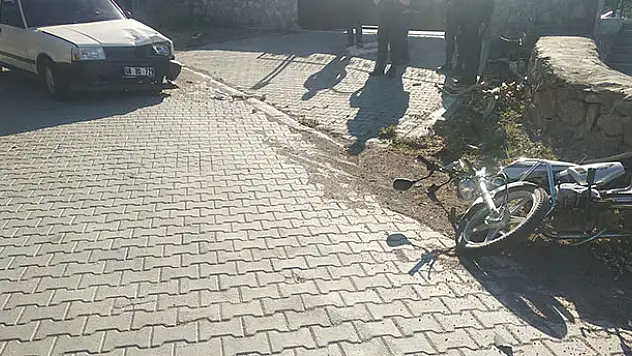 Aksaray'da otomobilin çarptığı motosiklet sürücüsü öldü