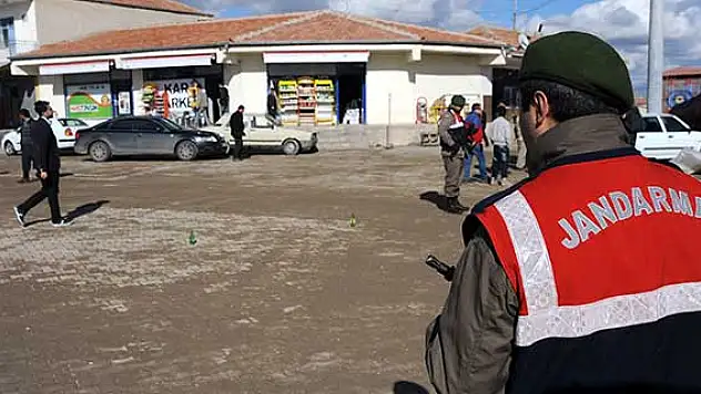 Aksaray'da silahlı kavga: 3 yaralı