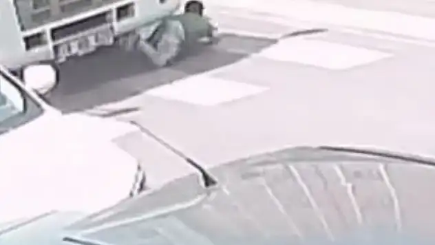 Aksaray'da tırın çarptığı çocuk ağır yaralandı
