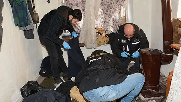 Aksaray'da uyuşturucu ve silah operasyonu