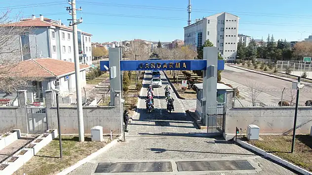 Aksaray'da vergi kaçakçısı 4 akaryakıt istasyonu kapatıldı

