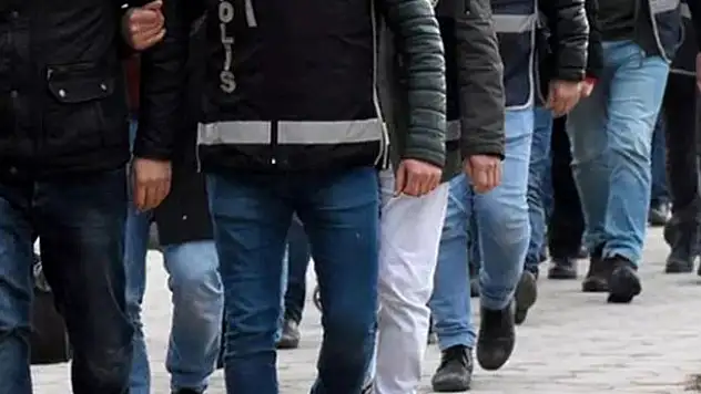Aksaray'daki FETÖ operasyonunda 5 tutuklama