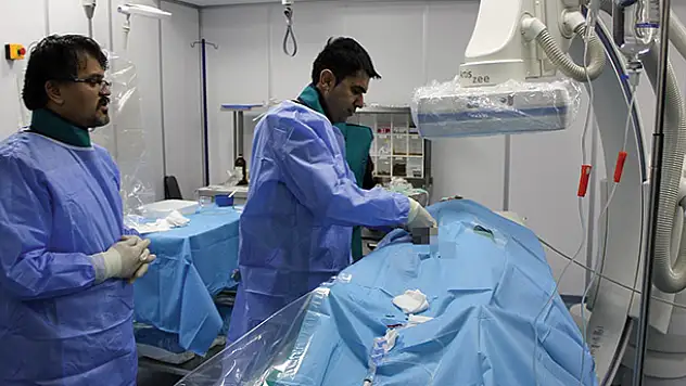 Aksaray Devlet Hastanesi'nde ilk anjiyo yapıldı