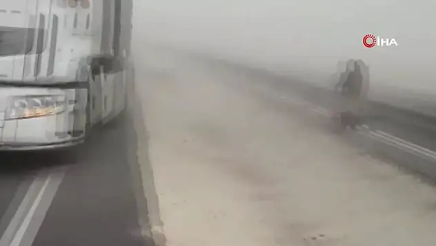 Aksaray Konya kara yolu kum fırtınası zincirleme kazaya neden oldu: Yaralılar var