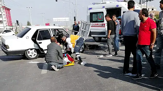 Aksaray- Konya yolunda trafik kazası: 4 yaralı
