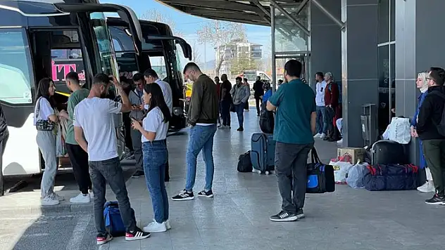 Aksaray Otogarında bayram yoğunluğu
