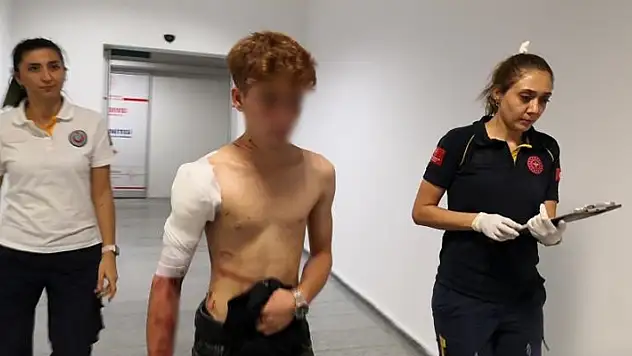 Aksaray'da bıçaklı kavga: 17 yaşındaki yabancı uyruklu yaralandı