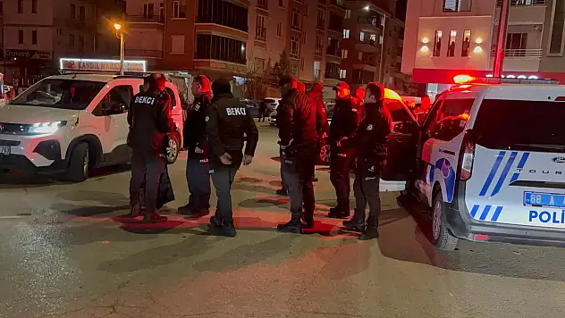 Aksaray'da hasarlı kaza sonrası ortalık karıştı: 5 gözaltı