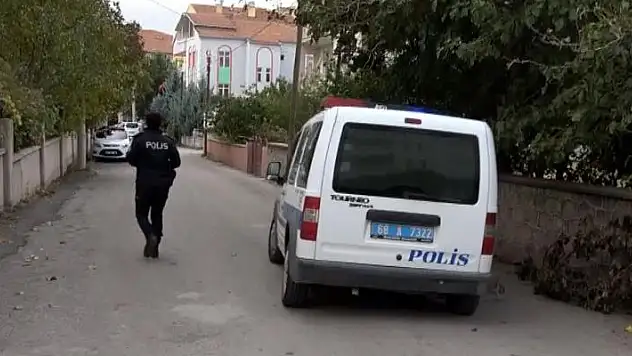 Aksaray'da nefes kesen polis hırsız kovalamacası

