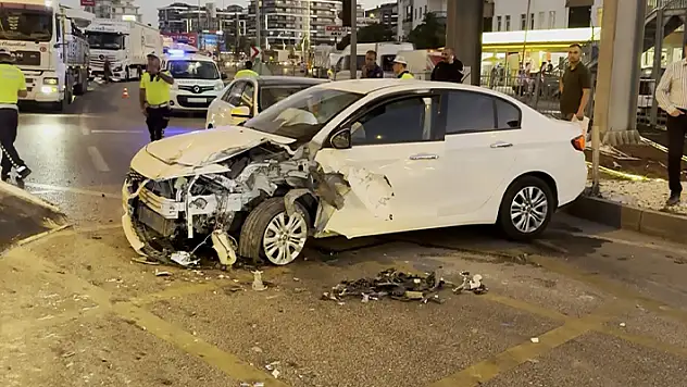 Aksaray'da trafik kazası: 1 ağır yaralı
