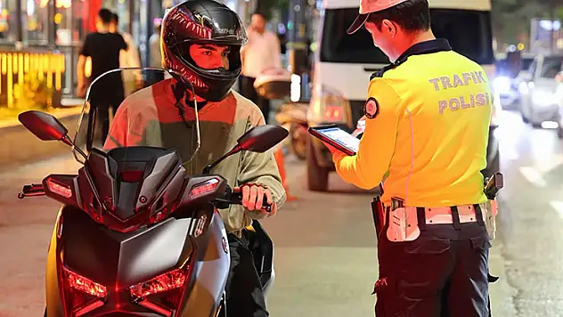 Aksaray'da usulsüz 3 bin motosiklet trafikten men edildi