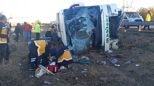 Aksaray'da yolcu otobüsü devrildi: 6 ölü
