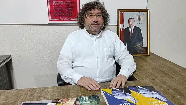 AKSED Başkanı Günay, Aliya İzzetbegoviç'in doğumunun 100. Yıl dönümü dolayısıyla mesaj yayımladı