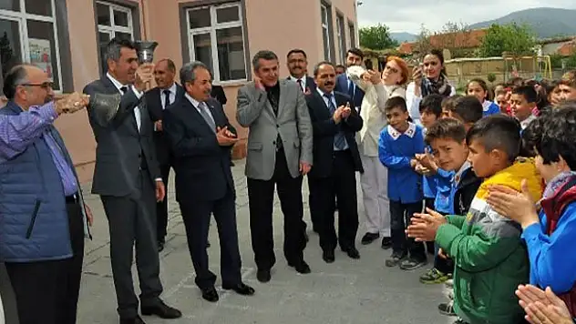 Akşehir 1 Milyon Kitap Projesi Ödüllü Sınavının 1. Aşaması Yapıldı