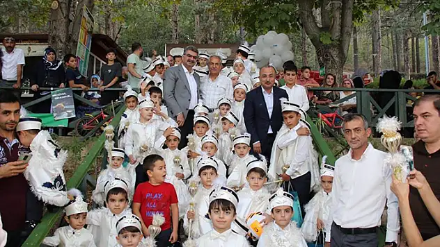 Akşehir Belediyesi 83 çocuğu sünnet ettirdi
