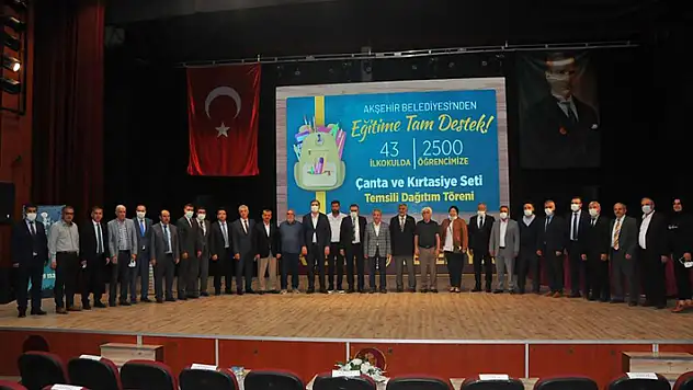 Akşehir Belediyesi eğitime desteğini sürdürüyor
