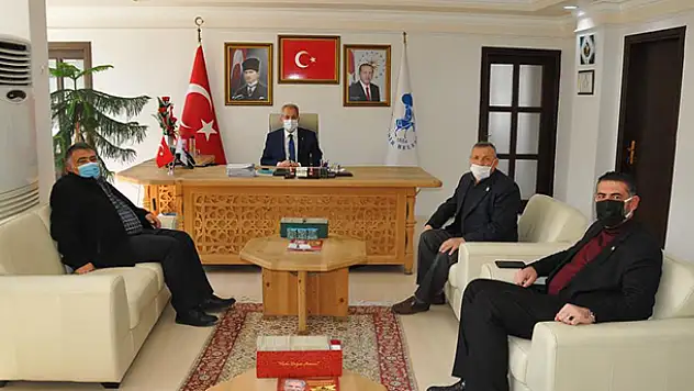Akşehir Belediyesi esnafa desteğe devam ediyor