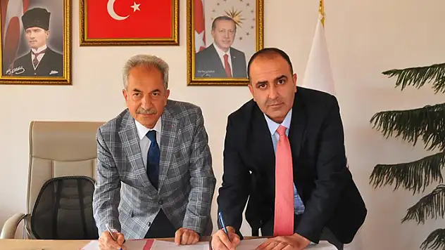 Akşehir Belediyesi işçilerinde sözleşme sevinci
