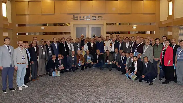 Akşehir Belediyesinden eğitim ve istişare toplantısı
