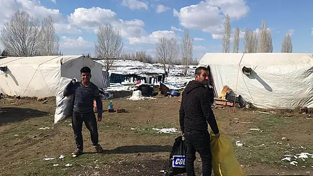 Akşehir Belediyesinden geçici tarım işçilerine yardım