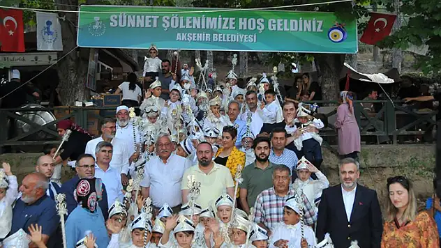 Akşehir Belediyesinin 17. geleneksel sünnet şöleni yapıldı
