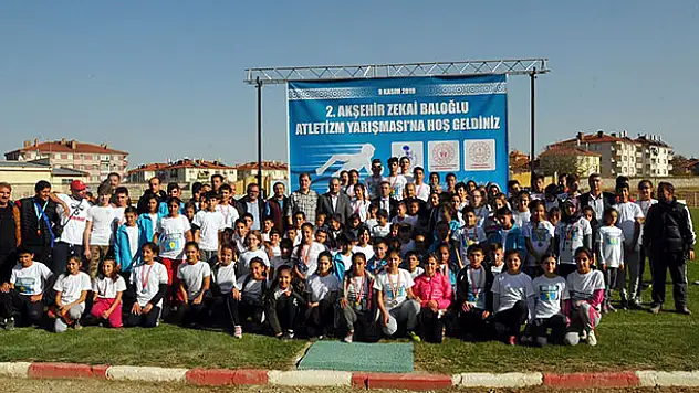 Akşehir'de 2. Zekai Baloğlu Atletizm Yarışması'na yoğun ilgi
