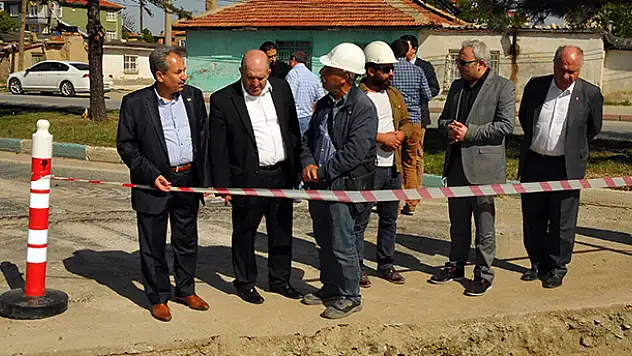 Akşehir'de doğalgaz çalışmaları devam ediyor