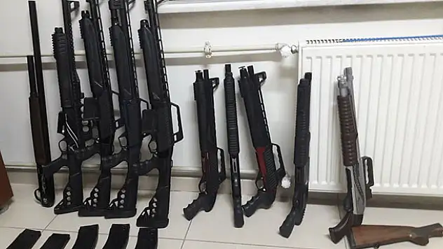 Akşehir'de kaçak av tüfeği operasyonu  