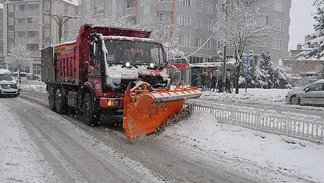 Akşehir'de kar yağışı