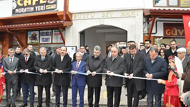 Akşehir'de restorasyonu tamamlanan Rüştü Bey Hanı'nın açılışı yapıldı
