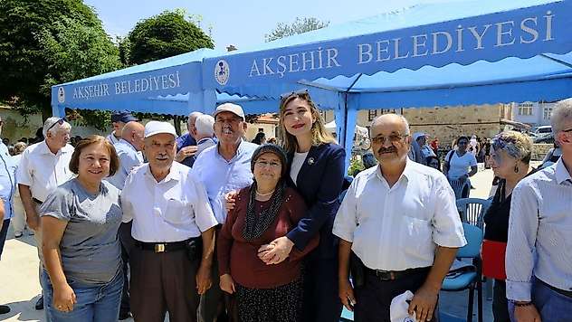 Akşehir'de Seyyid Mahmud Hayrani anıldı