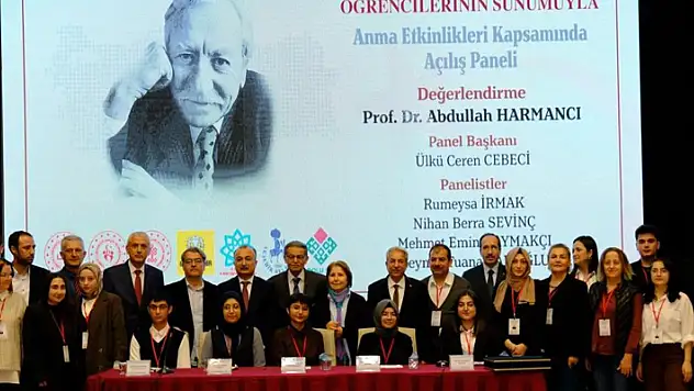 Akşehir'de Tarık Buğra vefatının 30. yılında anıldı
