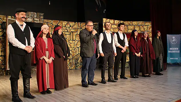 Akşehir'de 'Töre' oyunu sahnelendi