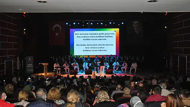 Akşehir'de Türk Sanat Müziği konseri gecesi
