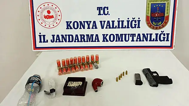 Akşehir'de uyuşturucu ve ruhsatsız silah operasyonu