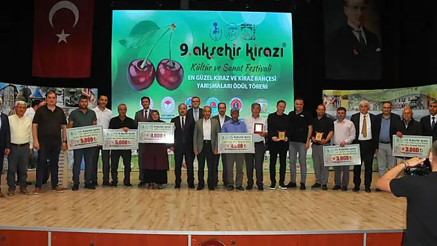 Akşehir Kirazı Kültür ve Sanat Festivali'nde çiftçiler ödüllendirildi