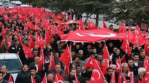 Akşehir Mehmetçik için tek yürek oldu