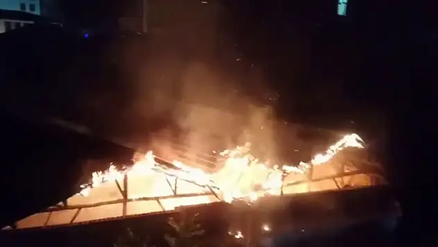 Akşehir Tarihi Şifa Hamamı'nda yangın çıktı
