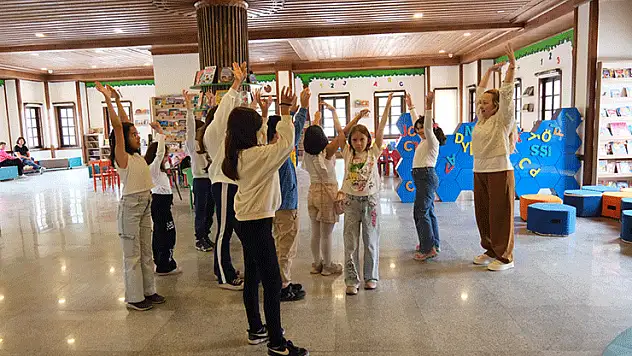 Akşehir'de drama atölye çalışmaları başladı