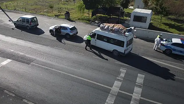 Akşehir'de dron destekli trafik denetimi yapıldı
