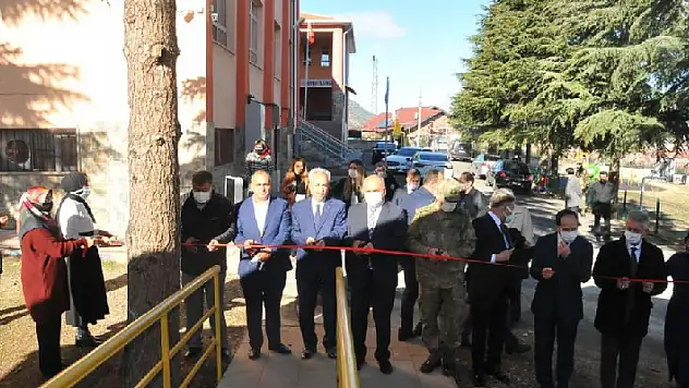 Akşehir'de engeliler için Özel Uygulama Evi açıldı

