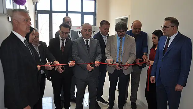 Akşehir'de turizm ve otelcilik lisesinin açılışı yapıldı