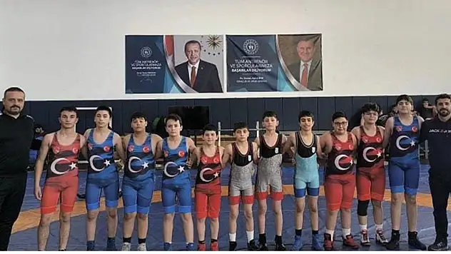 Akşehirli güreşçiler, Konya'dan madalyalarla döndü