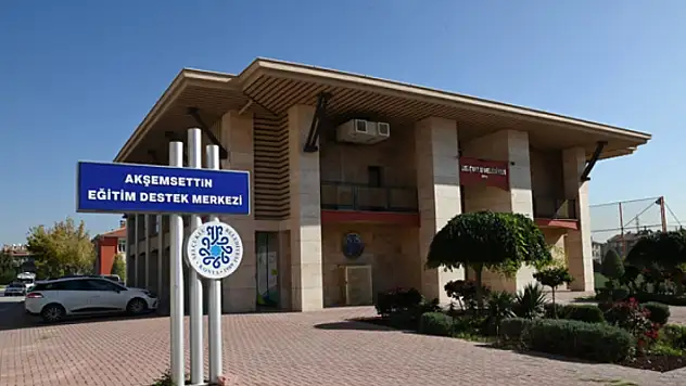 Akşemsettin Kütüphane ve Eğitim Destek Merkezi, konforlu yapısıyla öğrencilere hizmet veriyor 