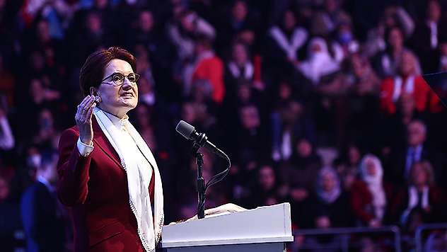 Akşener: En kısa zamanda seçimli genel kurul yapacağız