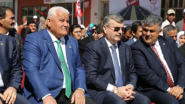 Akyürek, Evet için destek istedi