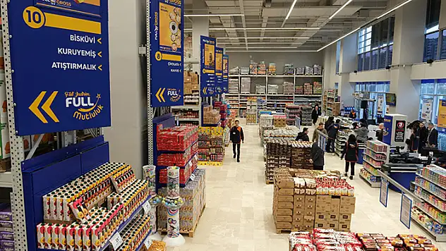 Akyurt Süpermarket, Konya'da büyümeye devam ediyor